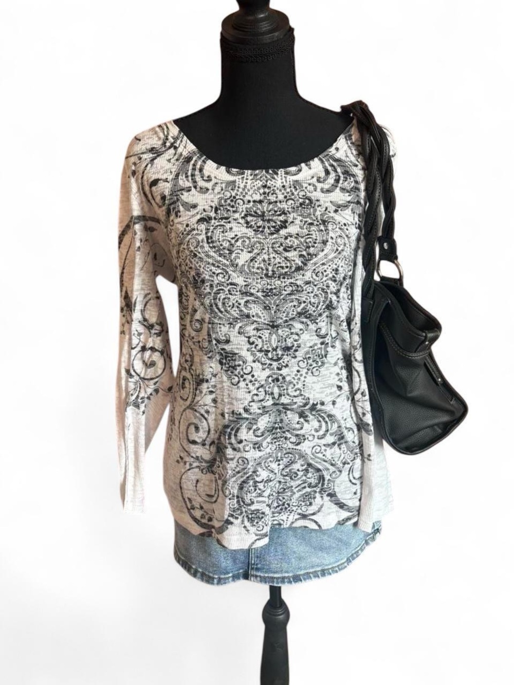 Kiara Y2K Gothic Rhinestone Women’s Grey Print Long-Sleeve Top, Size Large